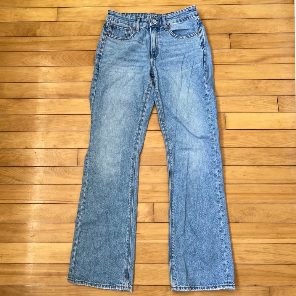 American Eagle 90s Bootcut Jeans Womens 2 Light Wash High Rise 100% Cotton Blue